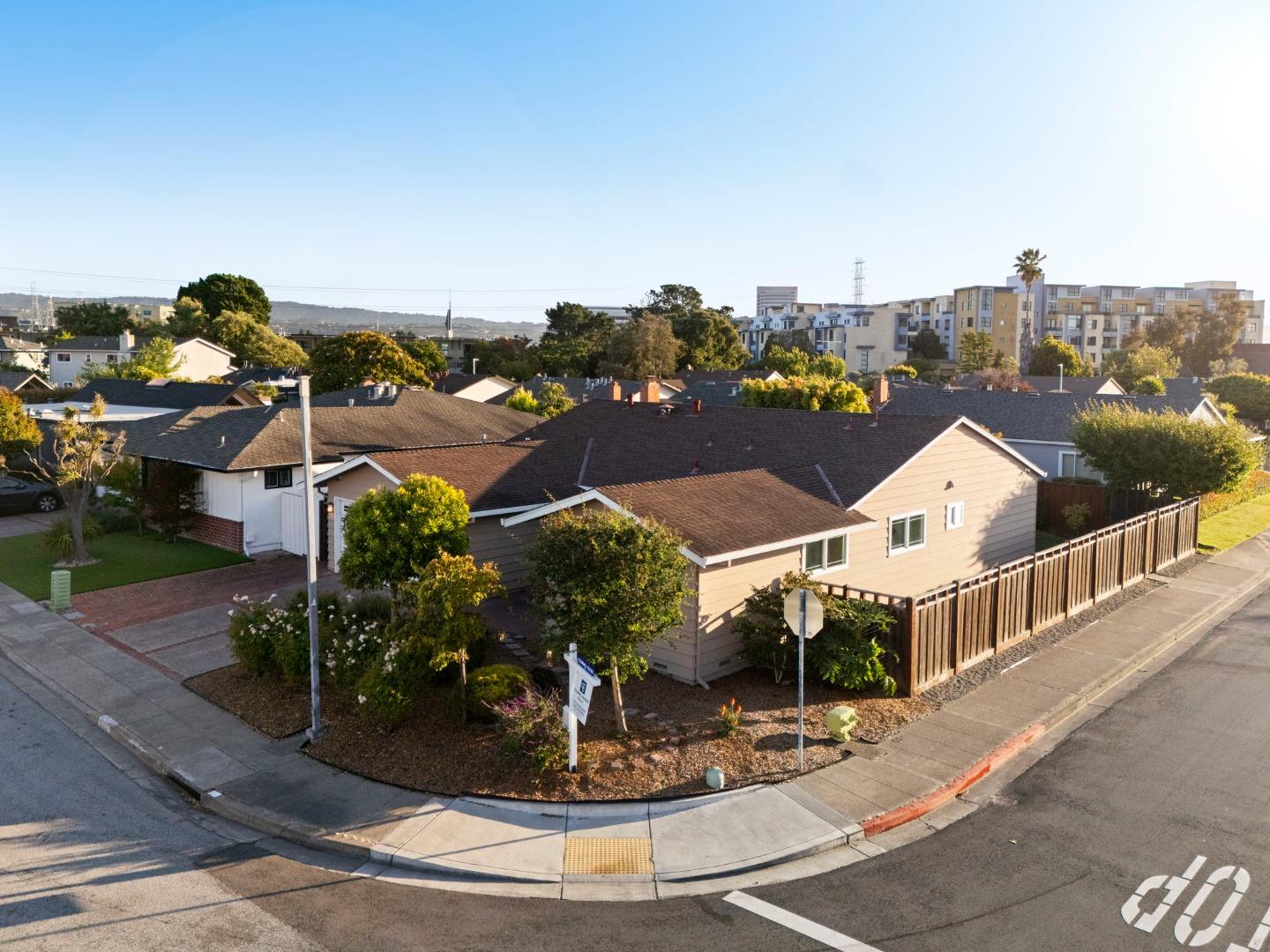 Detail Gallery Image 109 of 120 For 626 Harvester Dr, Foster City,  CA 94404 - 4 Beds | 2 Baths