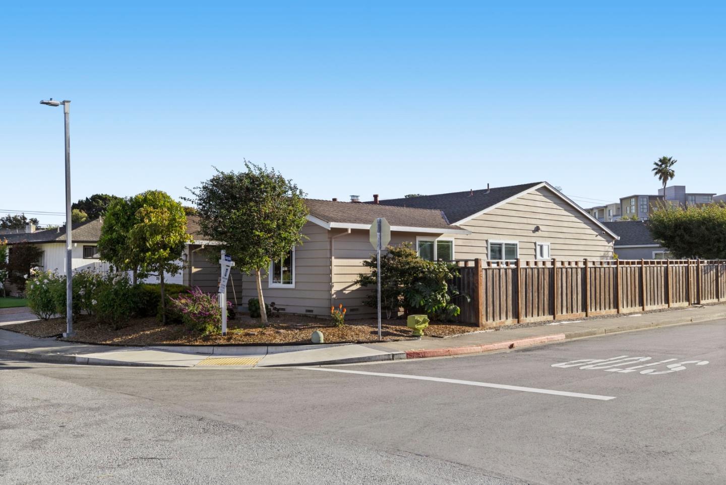 Detail Gallery Image 116 of 120 For 626 Harvester Dr, Foster City,  CA 94404 - 4 Beds | 2 Baths