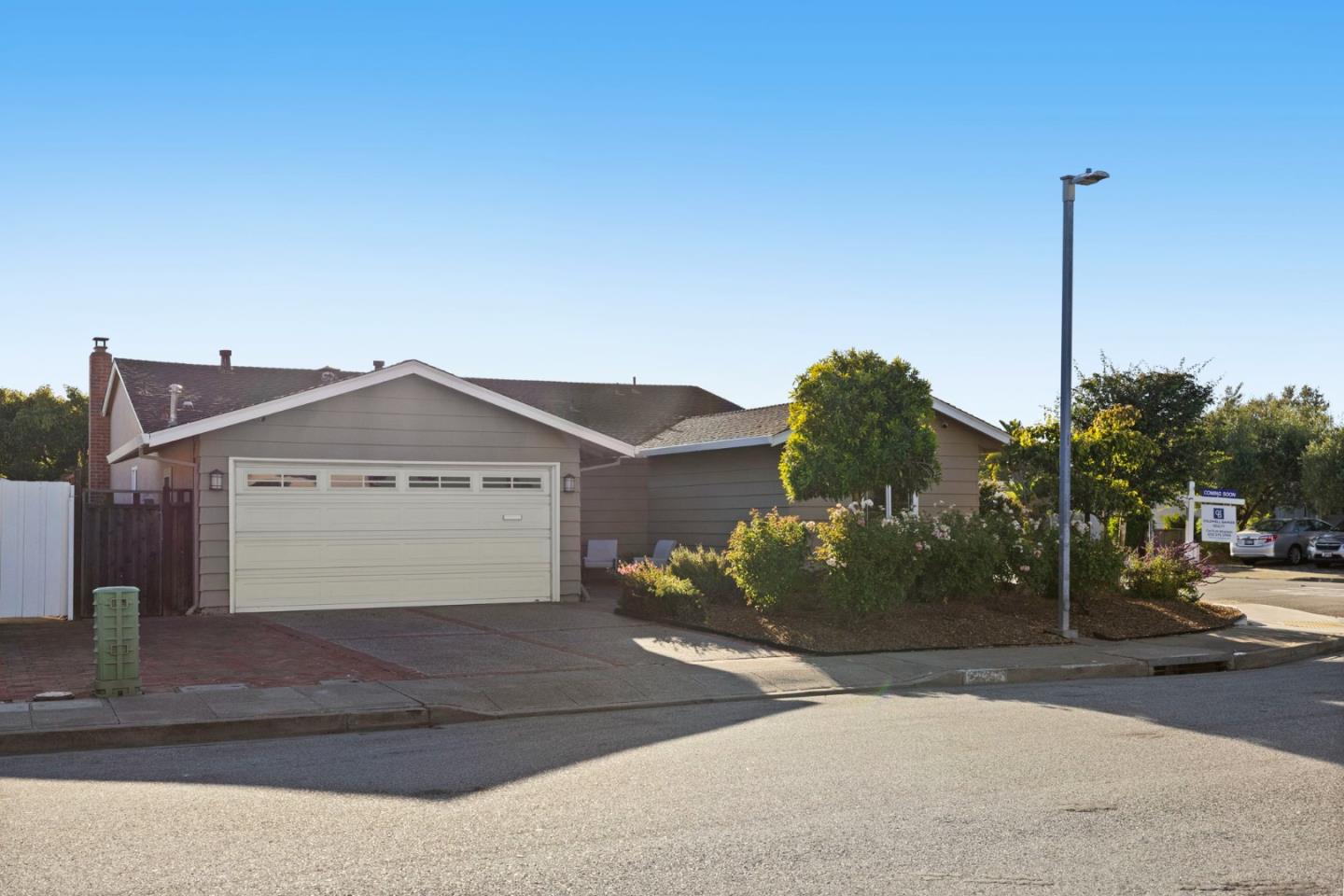 Detail Gallery Image 117 of 120 For 626 Harvester Dr, Foster City,  CA 94404 - 4 Beds | 2 Baths