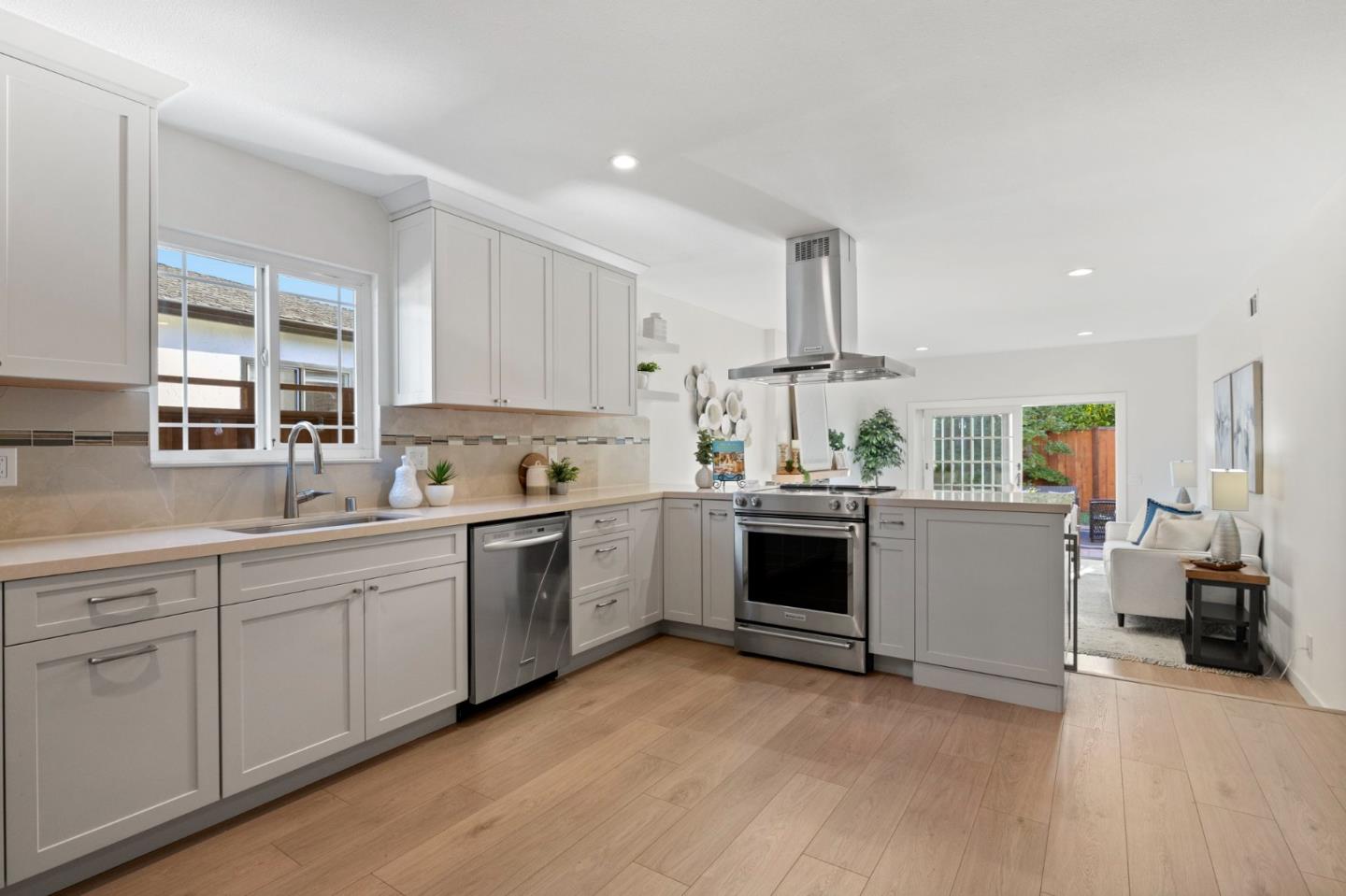Detail Gallery Image 24 of 120 For 626 Harvester Dr, Foster City,  CA 94404 - 4 Beds | 2 Baths