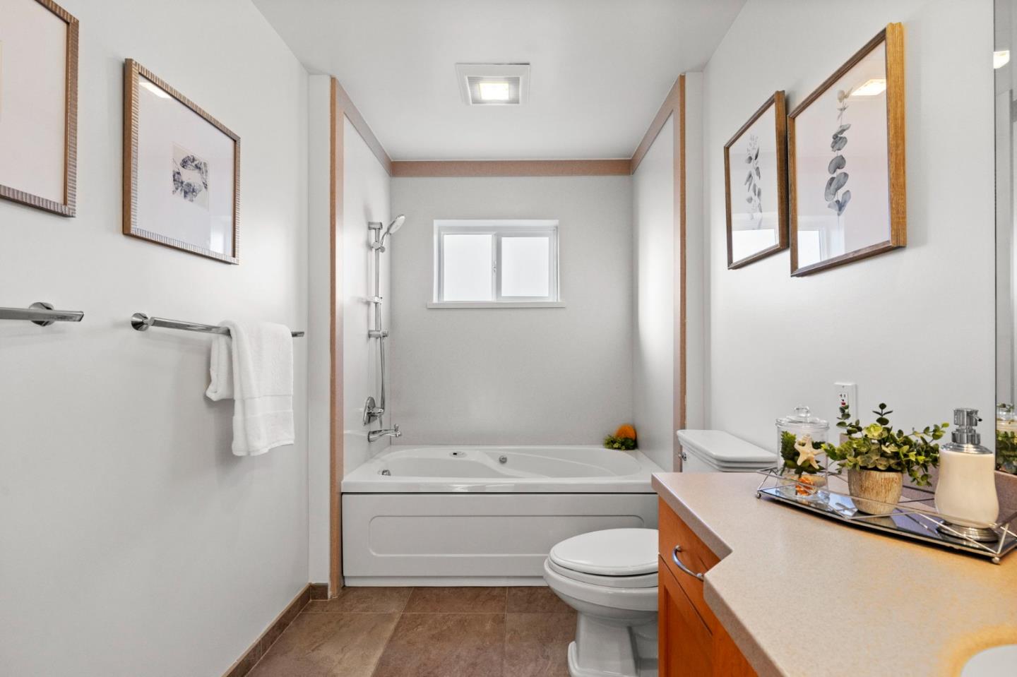 Detail Gallery Image 49 of 120 For 626 Harvester Dr, Foster City,  CA 94404 - 4 Beds | 2 Baths