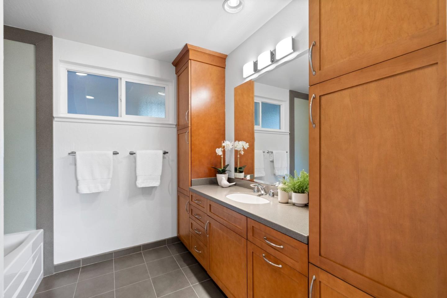Detail Gallery Image 53 of 120 For 626 Harvester Dr, Foster City,  CA 94404 - 4 Beds | 2 Baths