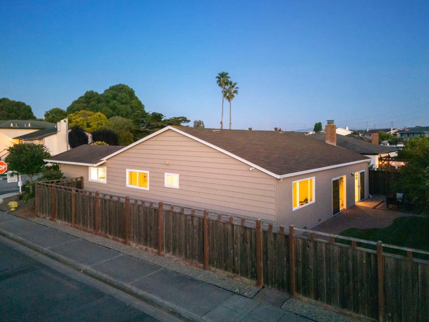 Detail Gallery Image 81 of 120 For 626 Harvester Dr, Foster City,  CA 94404 - 4 Beds | 2 Baths