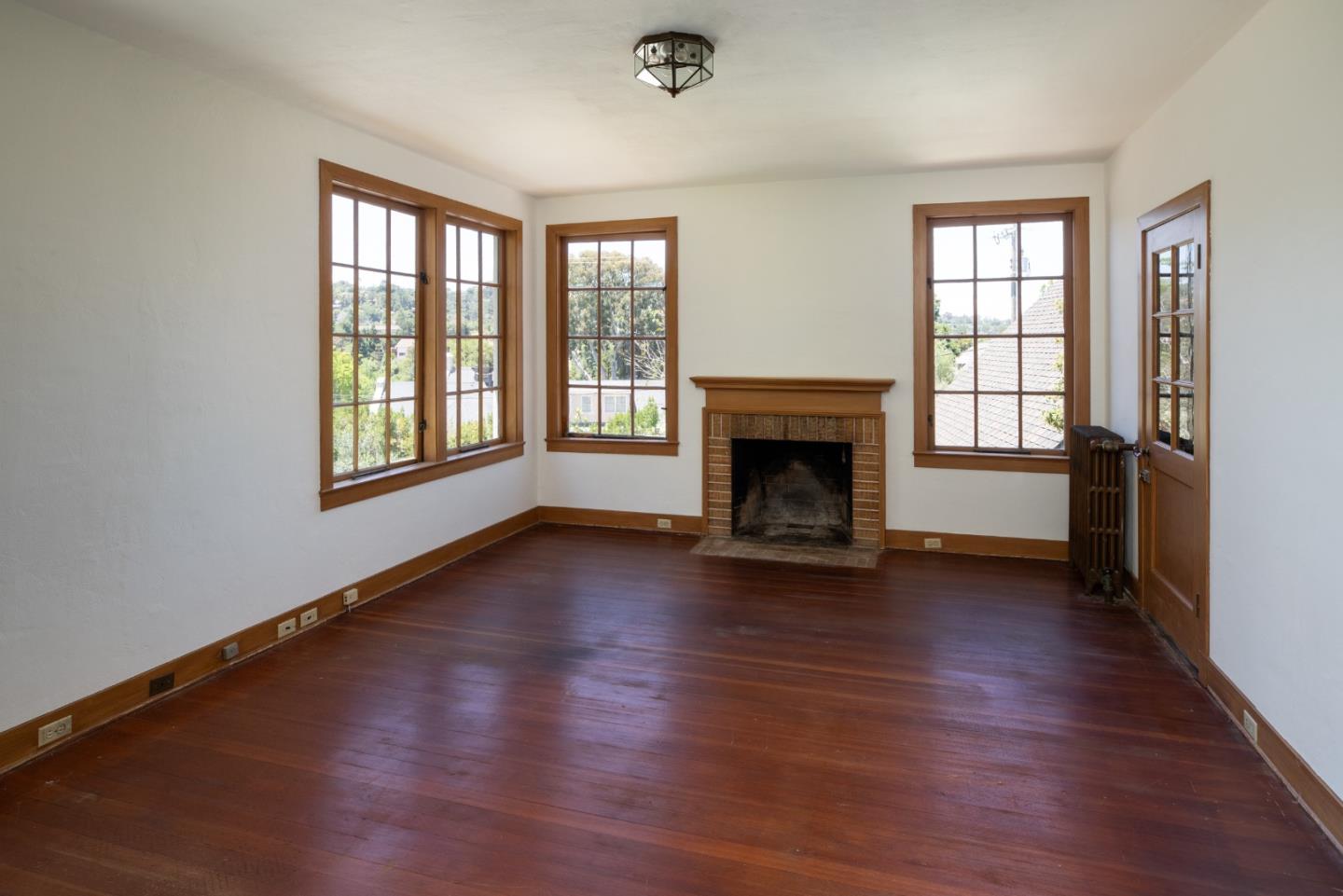 Detail Gallery Image 10 of 25 For 13888 Fremont Pines Ln, Los Altos Hills,  CA 94022 - 4 Beds | 3 Baths