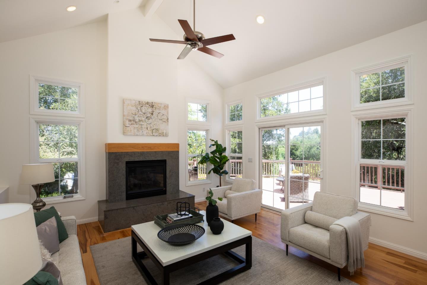 Detail Gallery Image 13 of 25 For 13888 Fremont Pines Ln, Los Altos Hills,  CA 94022 - 4 Beds | 3 Baths