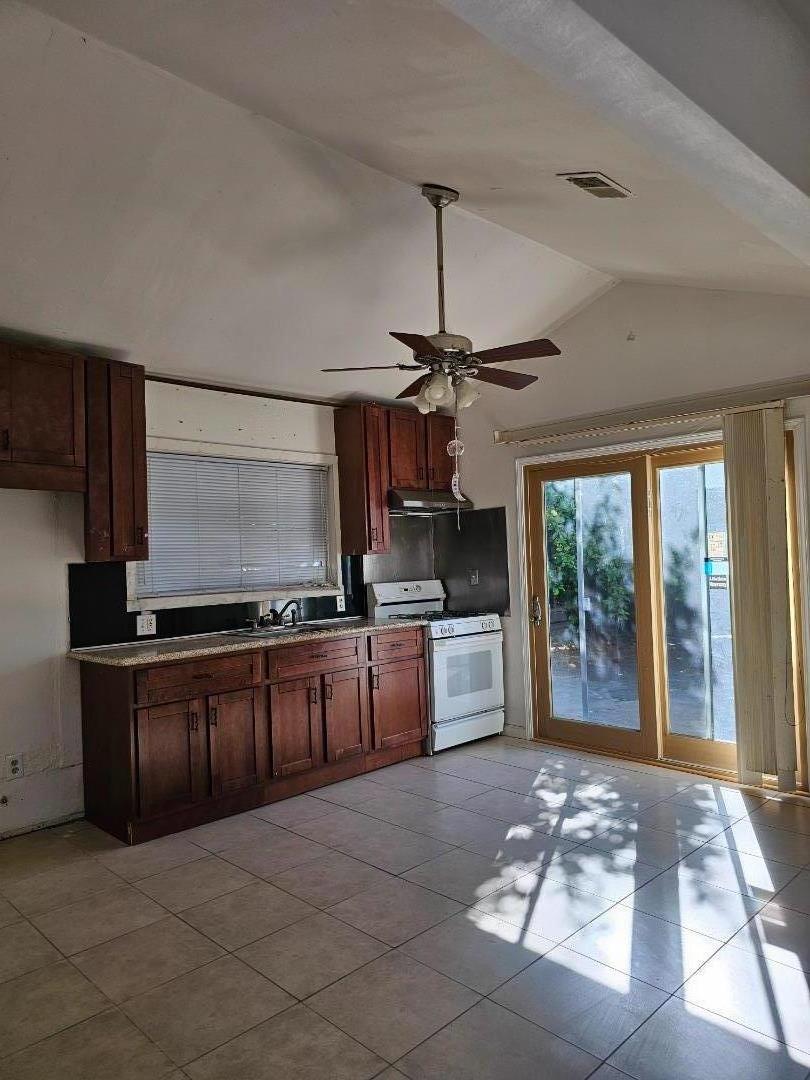 Detail Gallery Image 34 of 43 For 1880 Norseman Dr, San Jose,  CA 95133 - 6 Beds | 3 Baths