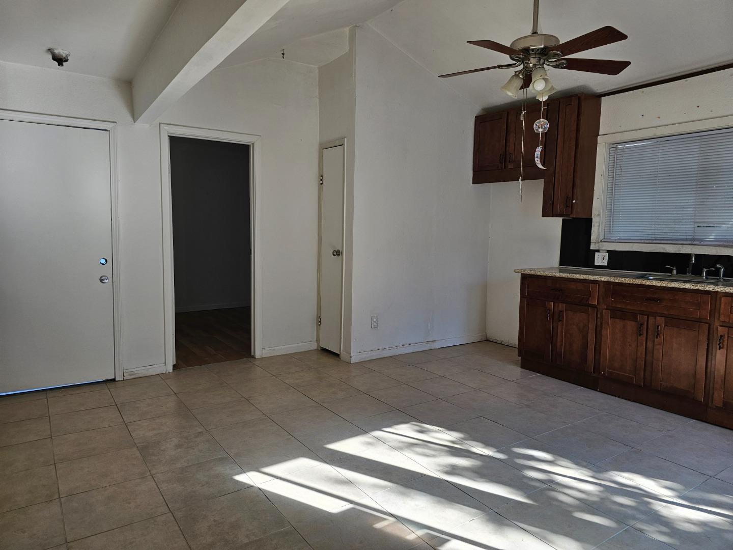 Detail Gallery Image 37 of 43 For 1880 Norseman Dr, San Jose,  CA 95133 - 6 Beds | 3 Baths