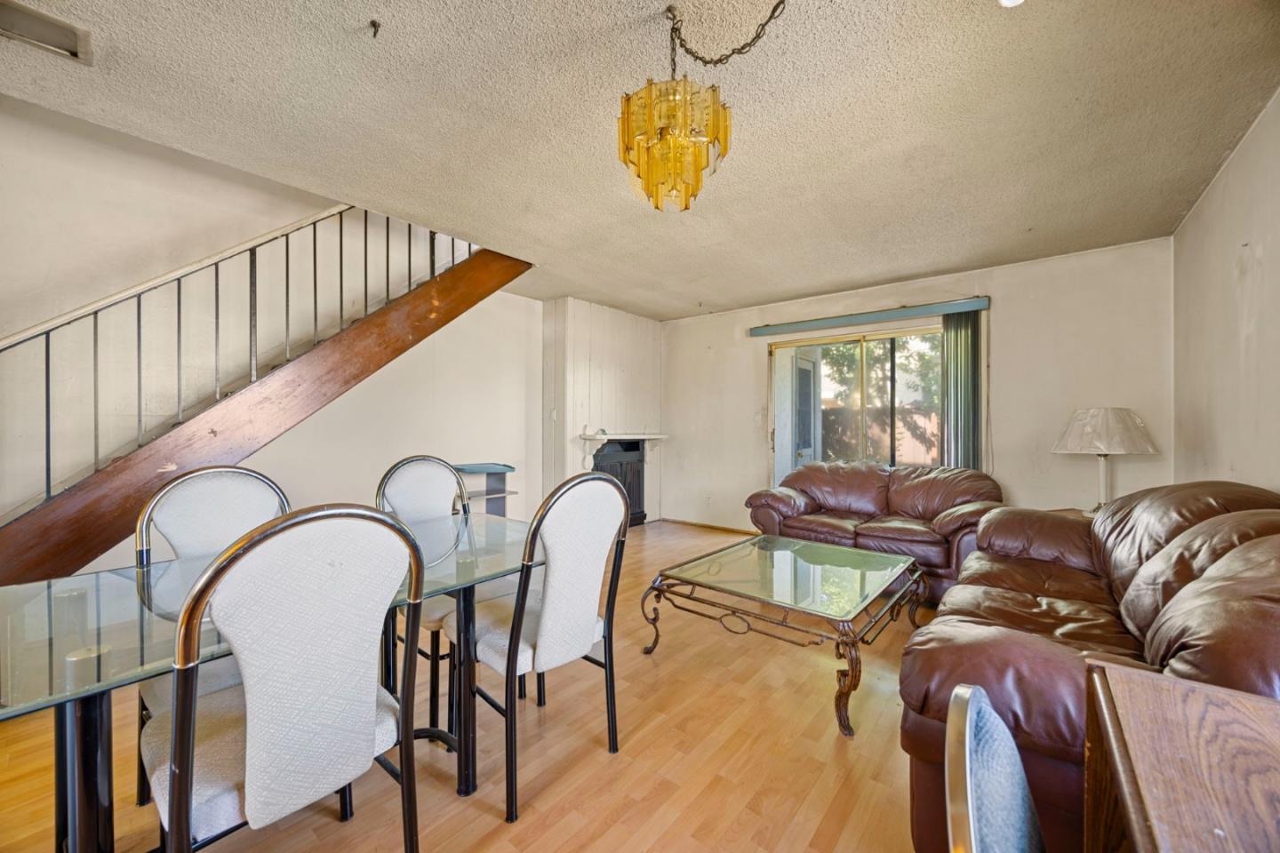 Detail Gallery Image 7 of 21 For 3188 Landess Ave a,  San Jose,  CA 95132 - 3 Beds | 1/1 Baths