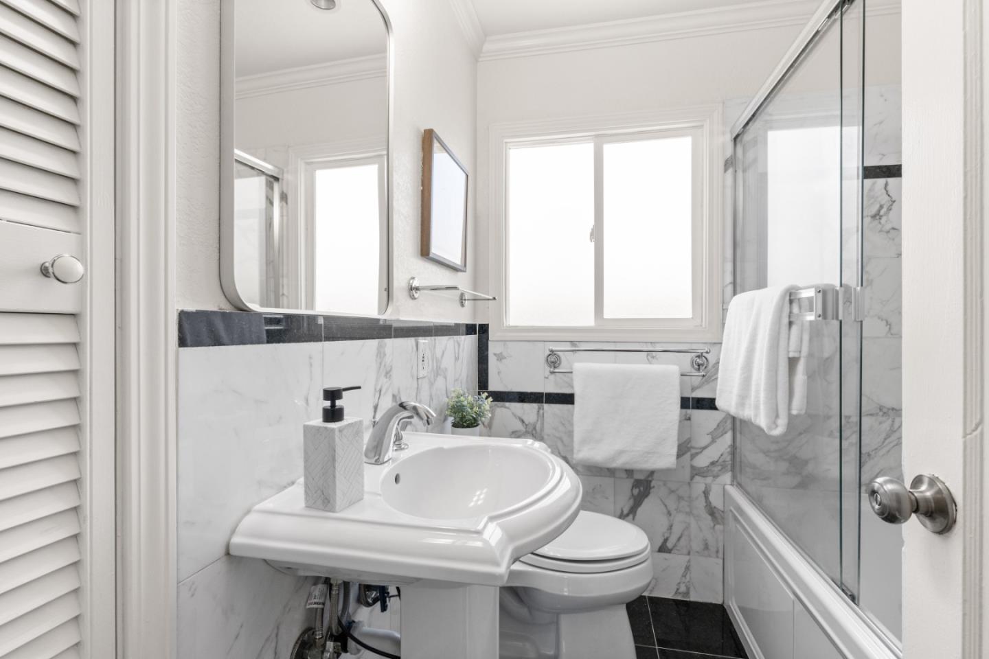 Detail Gallery Image 20 of 38 For 239 Monterey Rd, Pacifica,  CA 94044 - 3 Beds | 2 Baths