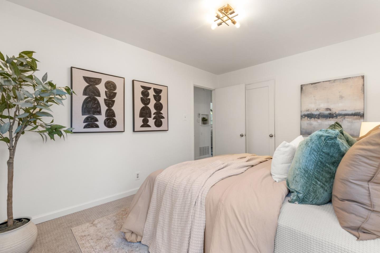 Detail Gallery Image 23 of 38 For 239 Monterey Rd, Pacifica,  CA 94044 - 3 Beds | 2 Baths