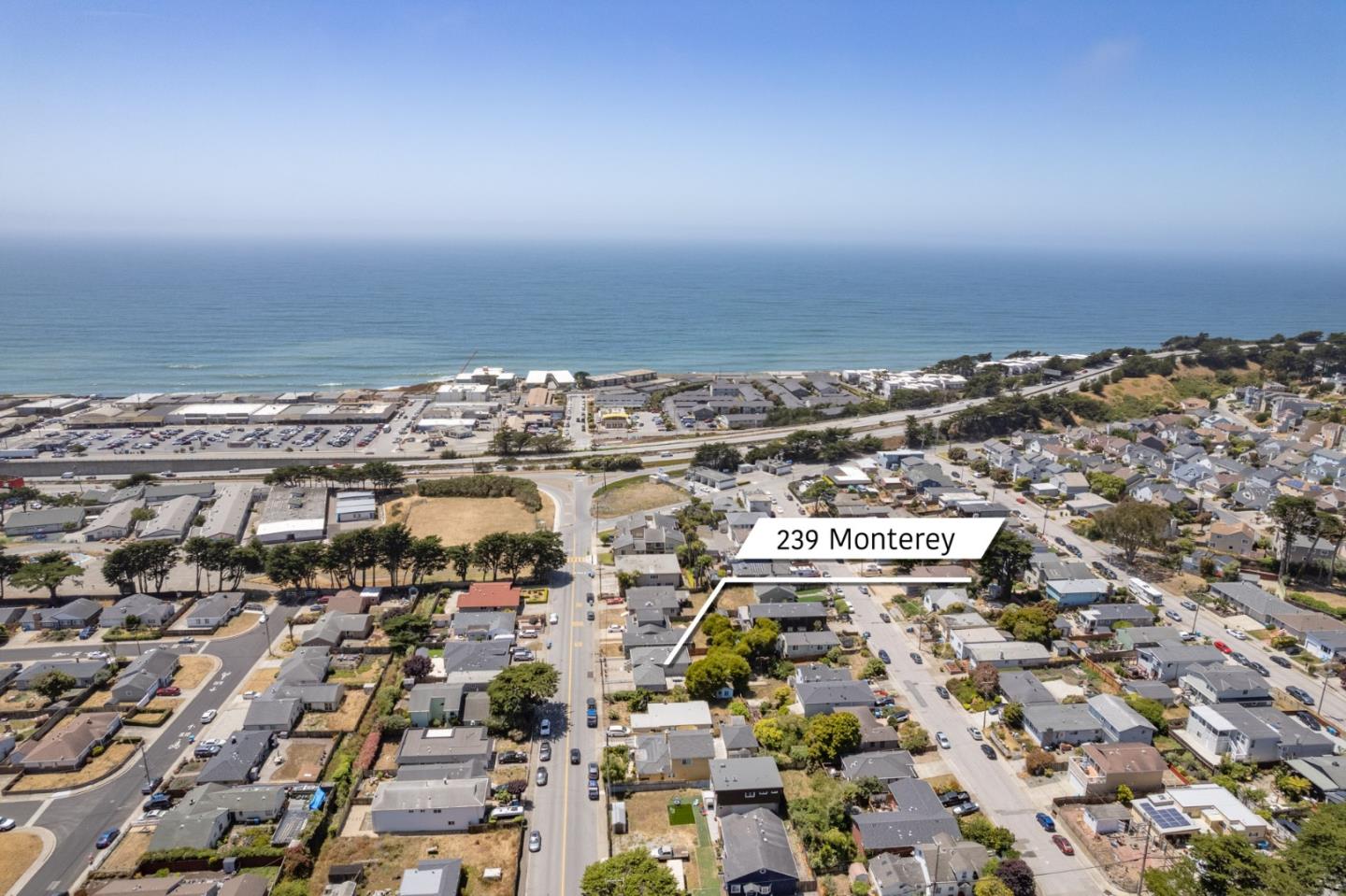 Detail Gallery Image 37 of 38 For 239 Monterey Rd, Pacifica,  CA 94044 - 3 Beds | 2 Baths