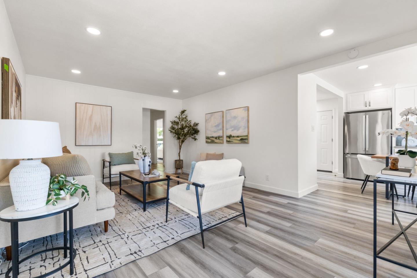 Detail Gallery Image 4 of 38 For 239 Monterey Rd, Pacifica,  CA 94044 - 3 Beds | 2 Baths