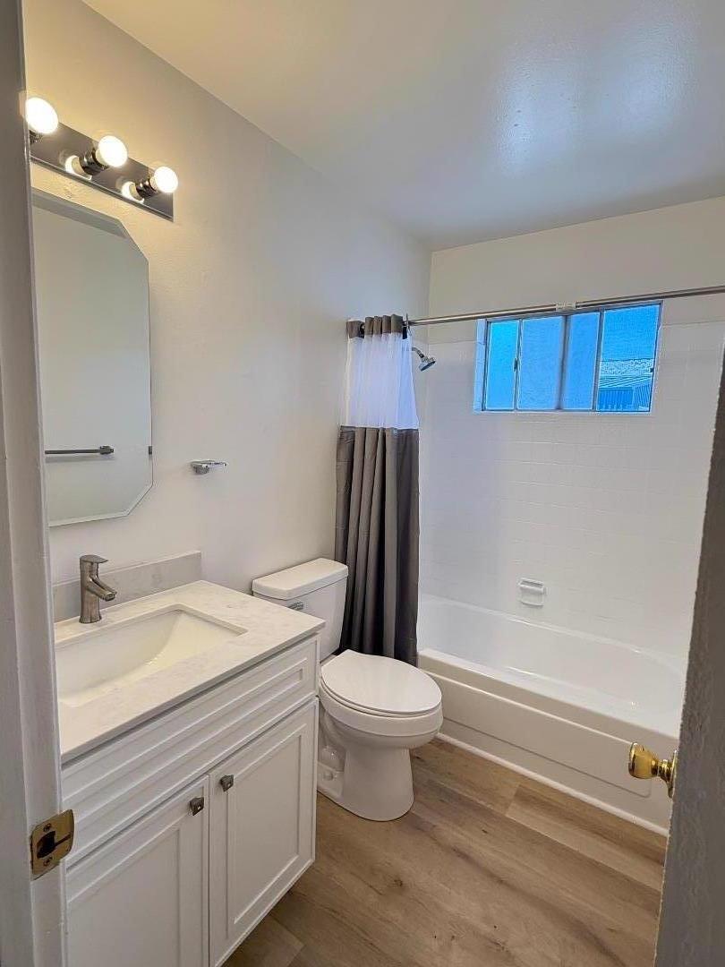 Detail Gallery Image 5 of 9 For 730 Harvard Ave #4,  Santa Clara,  CA 95051 - 2 Beds | 1 Baths