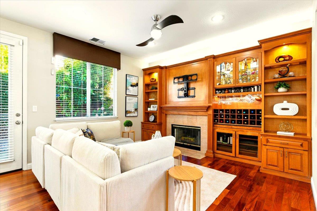 Detail Gallery Image 16 of 47 For 2168 Pettigrew Dr, San Jose,  CA 95148 - 3 Beds | 2/1 Baths