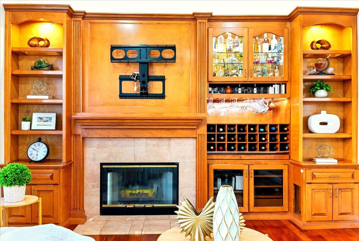Detail Gallery Image 17 of 47 For 2168 Pettigrew Dr, San Jose,  CA 95148 - 3 Beds | 2/1 Baths