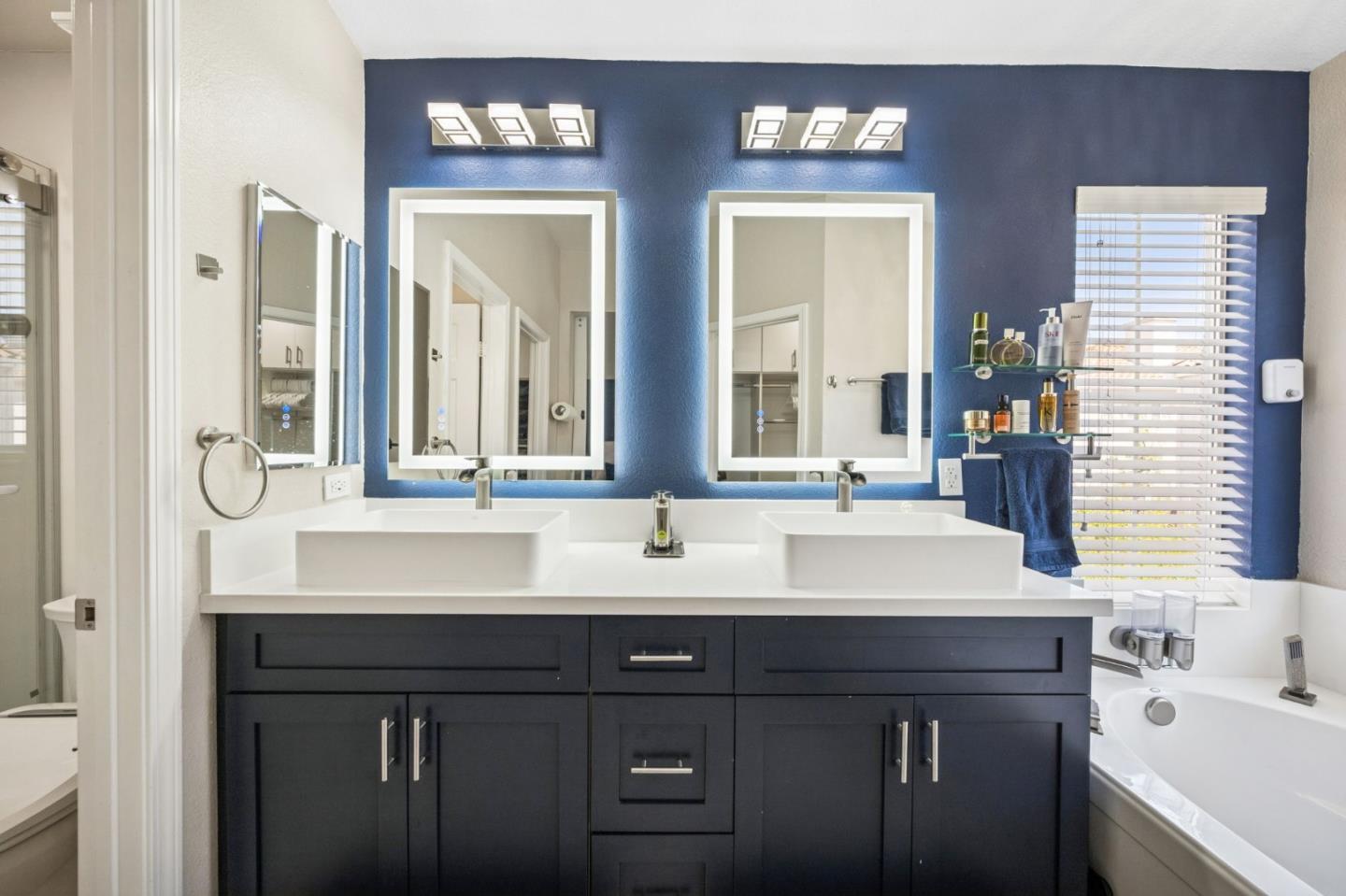 Detail Gallery Image 26 of 47 For 2168 Pettigrew Dr, San Jose,  CA 95148 - 3 Beds | 2/1 Baths