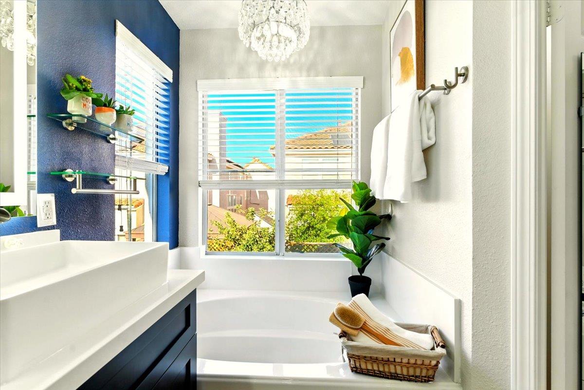 Detail Gallery Image 27 of 47 For 2168 Pettigrew Dr, San Jose,  CA 95148 - 3 Beds | 2/1 Baths