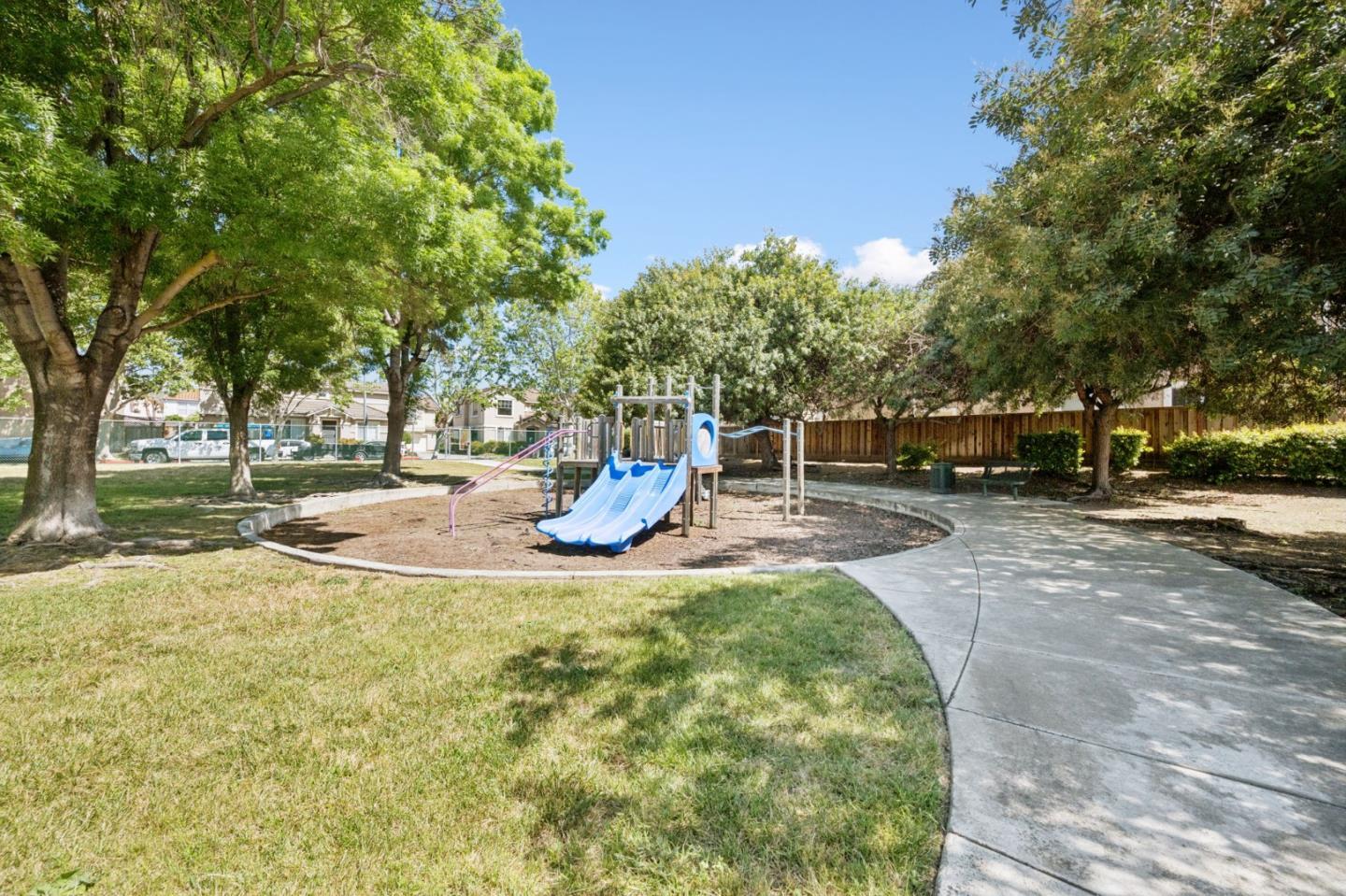 Detail Gallery Image 45 of 47 For 2168 Pettigrew Dr, San Jose,  CA 95148 - 3 Beds | 2/1 Baths
