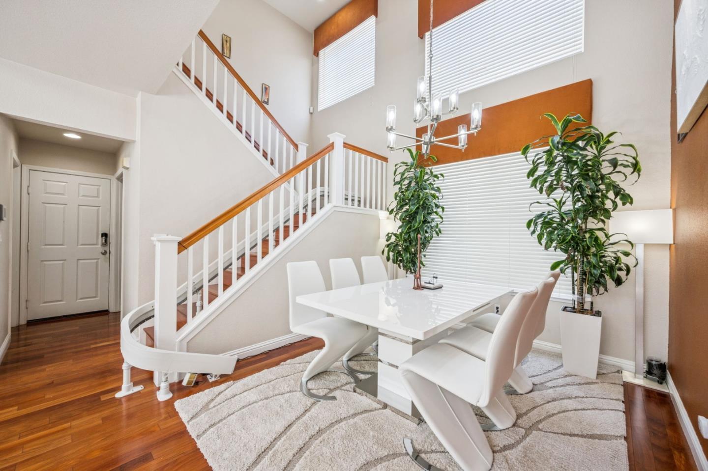 Detail Gallery Image 9 of 47 For 2168 Pettigrew Dr, San Jose,  CA 95148 - 3 Beds | 2/1 Baths