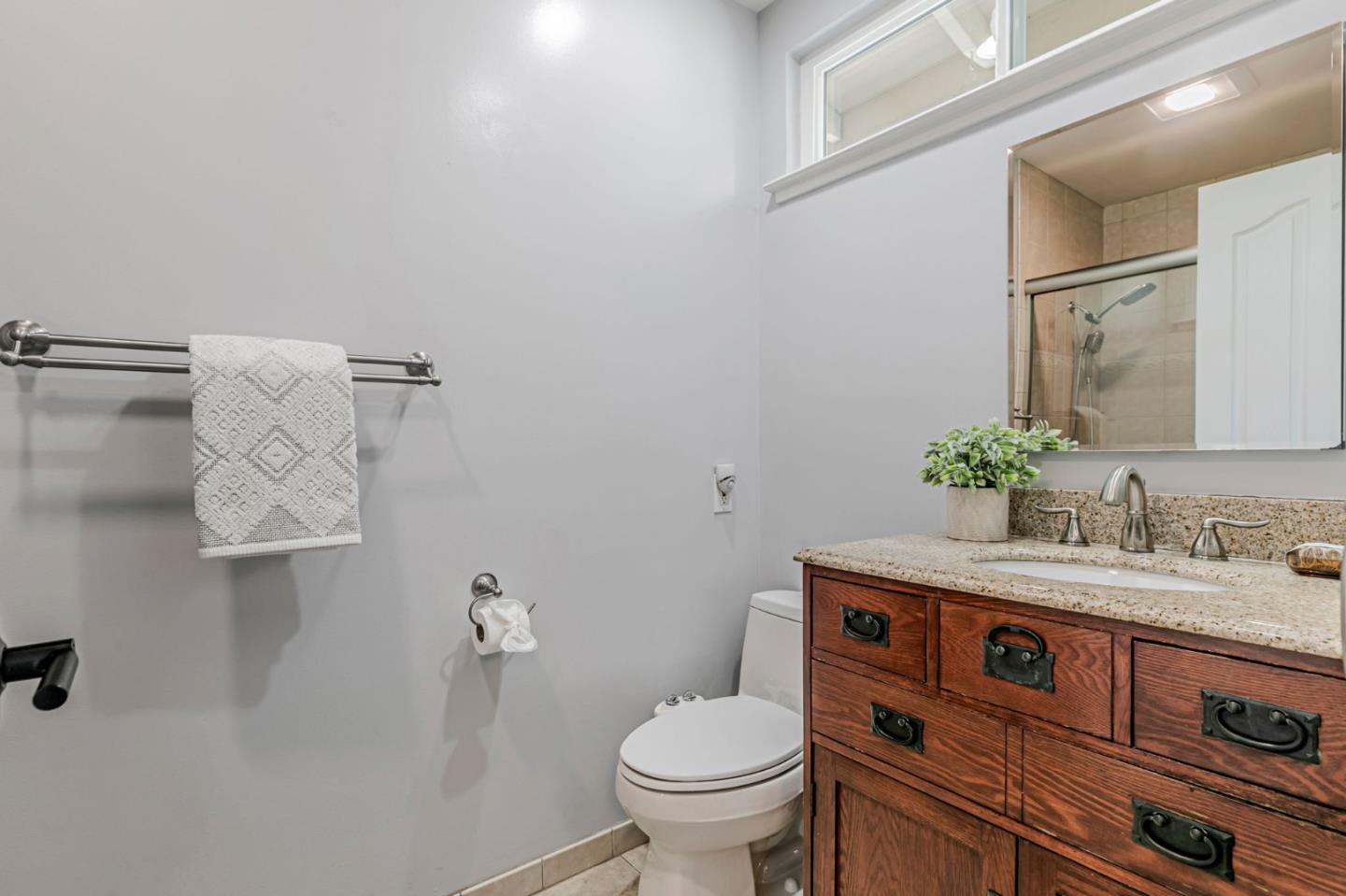 Detail Gallery Image 18 of 38 For 1351 Scossa Ave, San Jose,  CA 95118 - 4 Beds | 2 Baths