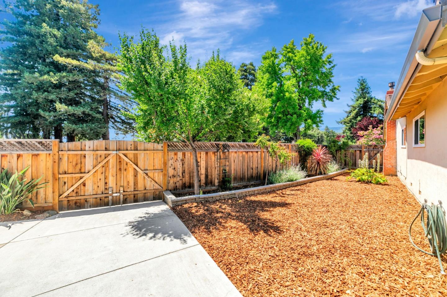 Detail Gallery Image 32 of 38 For 1351 Scossa Ave, San Jose,  CA 95118 - 4 Beds | 2 Baths