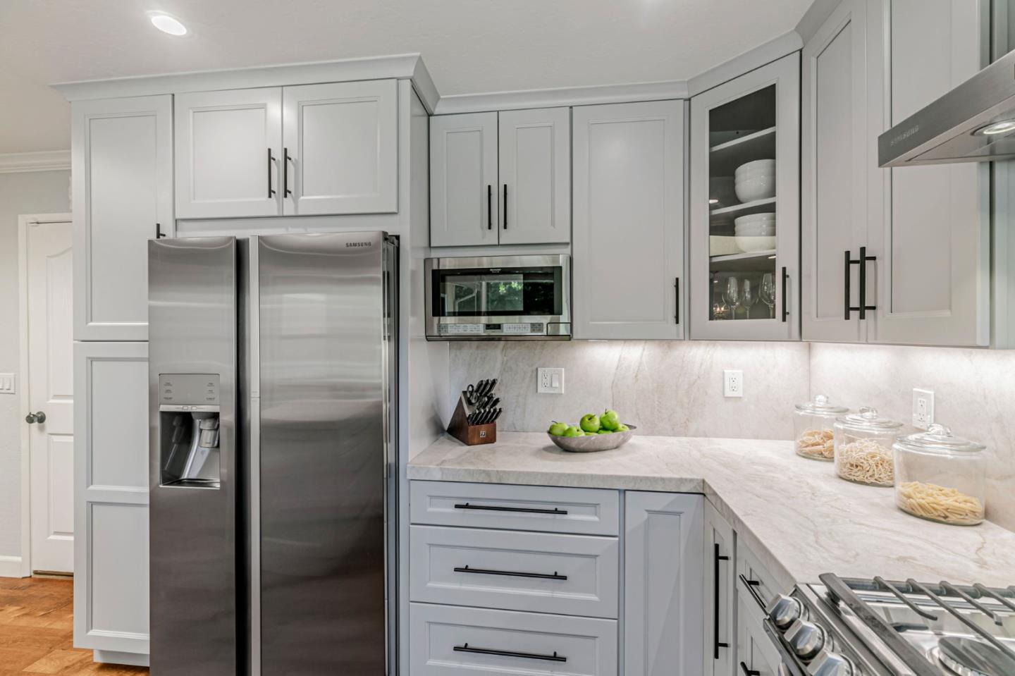 Detail Gallery Image 8 of 38 For 1351 Scossa Ave, San Jose,  CA 95118 - 4 Beds | 2 Baths