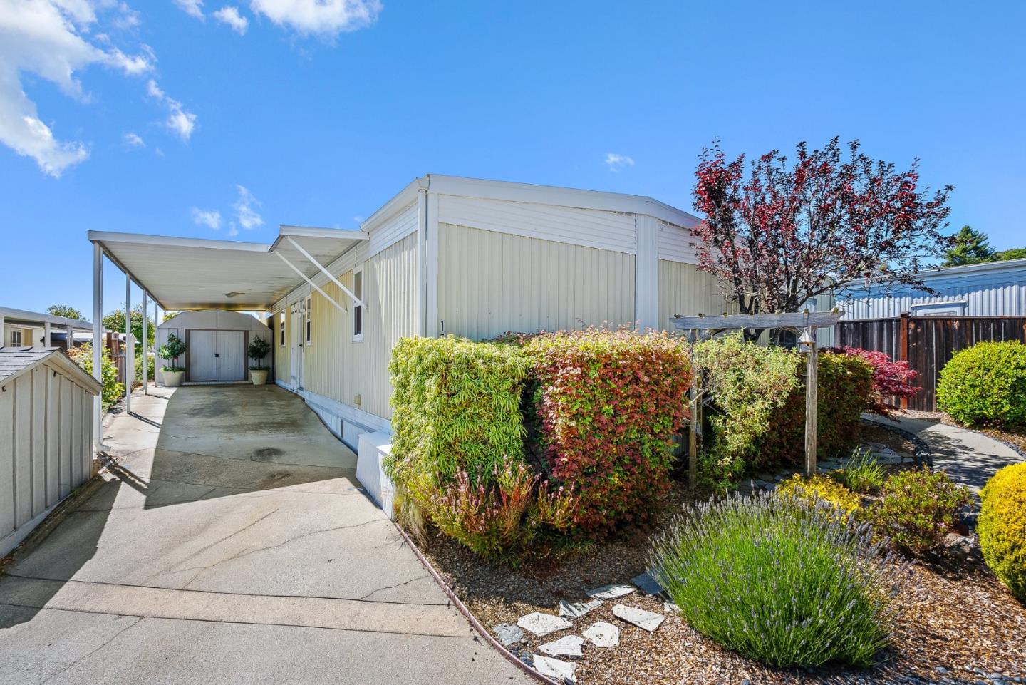 Detail Gallery Image 28 of 56 For 15 Oak Shadows Ln #15,  Aptos,  CA 95003 - 2 Beds | 2 Baths