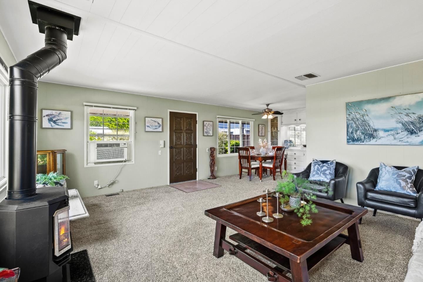 Detail Gallery Image 5 of 56 For 15 Oak Shadows Ln #15,  Aptos,  CA 95003 - 2 Beds | 2 Baths