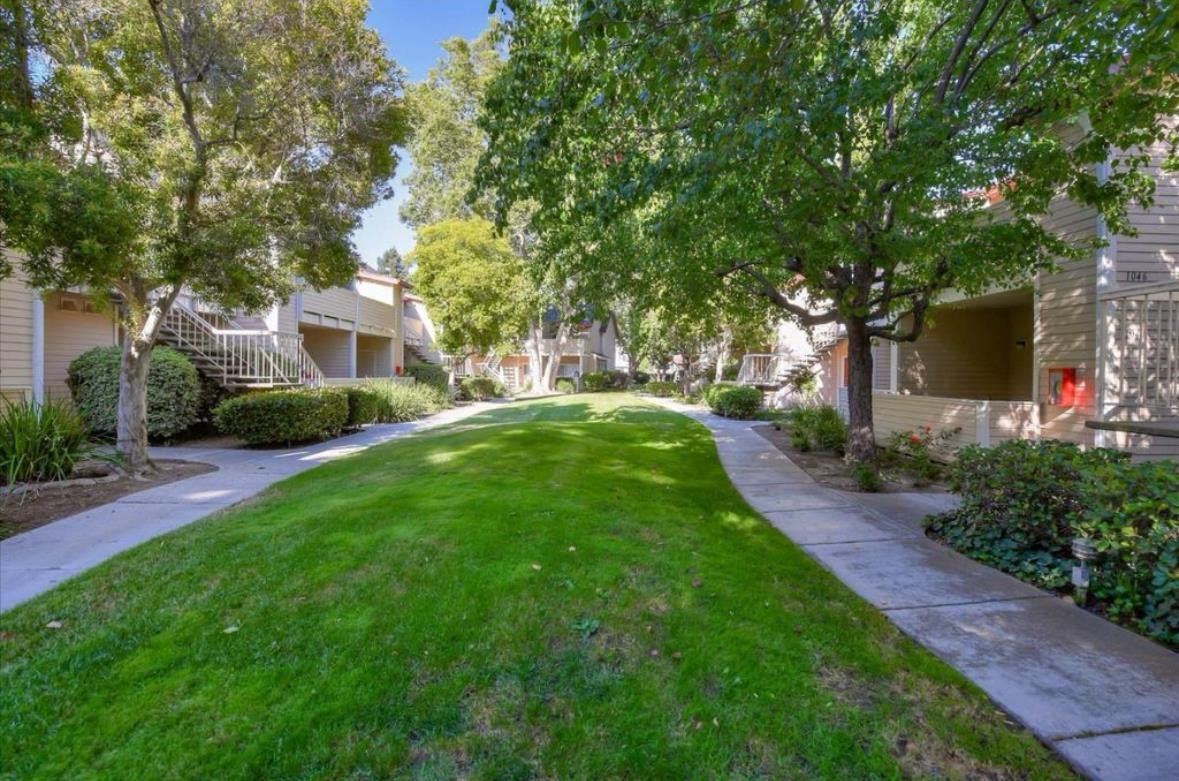 Detail Gallery Image 15 of 15 For 1038 Cedar Gables Dr, San Jose,  CA 95118 - 2 Beds | 2 Baths