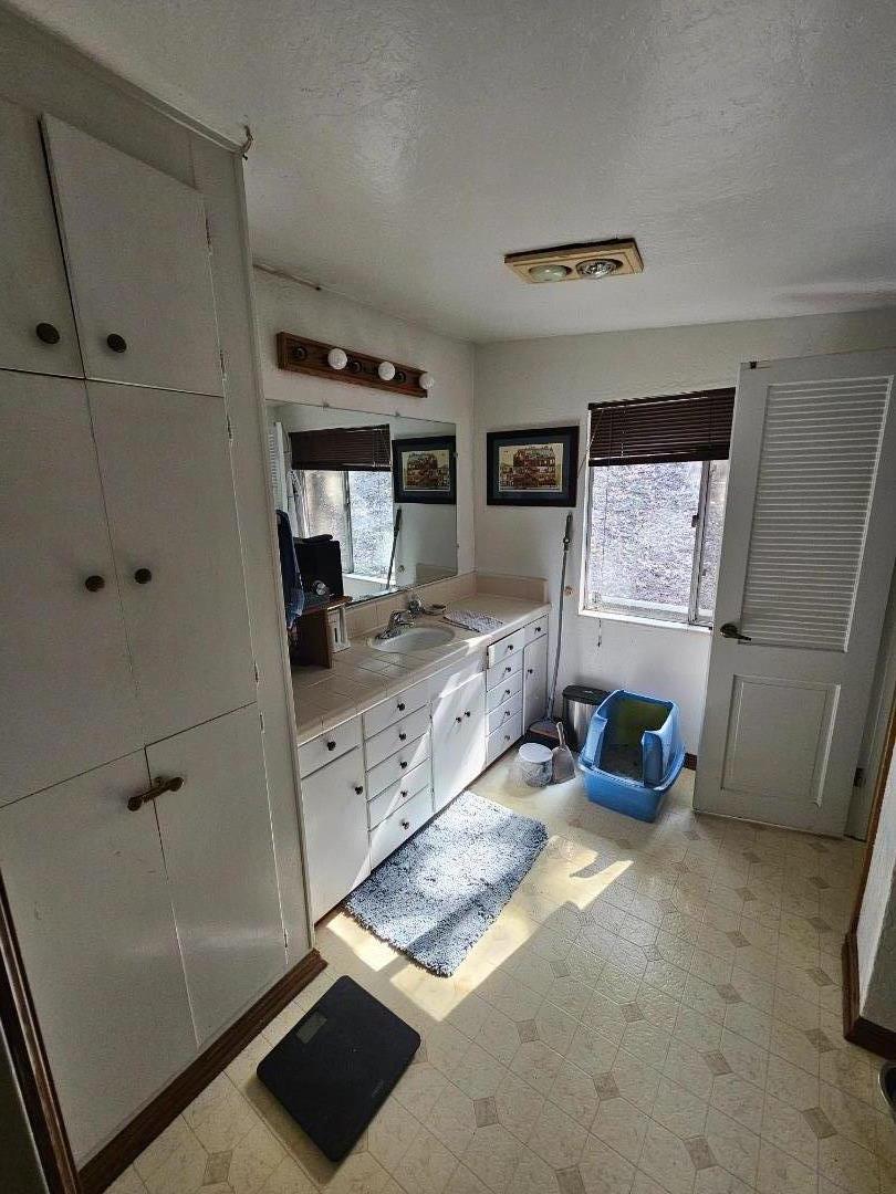 Detail Gallery Image 10 of 10 For 1203 Buena Vista Dr, Watsonville,  CA 95076 - – Beds | – Baths
