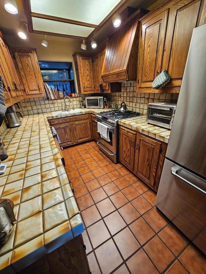 Detail Gallery Image 9 of 10 For 1203 Buena Vista Dr, Watsonville,  CA 95076 - – Beds | – Baths