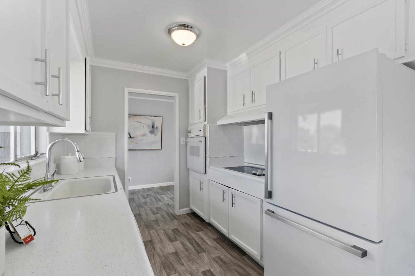 Detail Gallery Image 12 of 51 For 1960 Francis Ave, Santa Clara,  CA 95051 - 3 Beds | 2/1 Baths