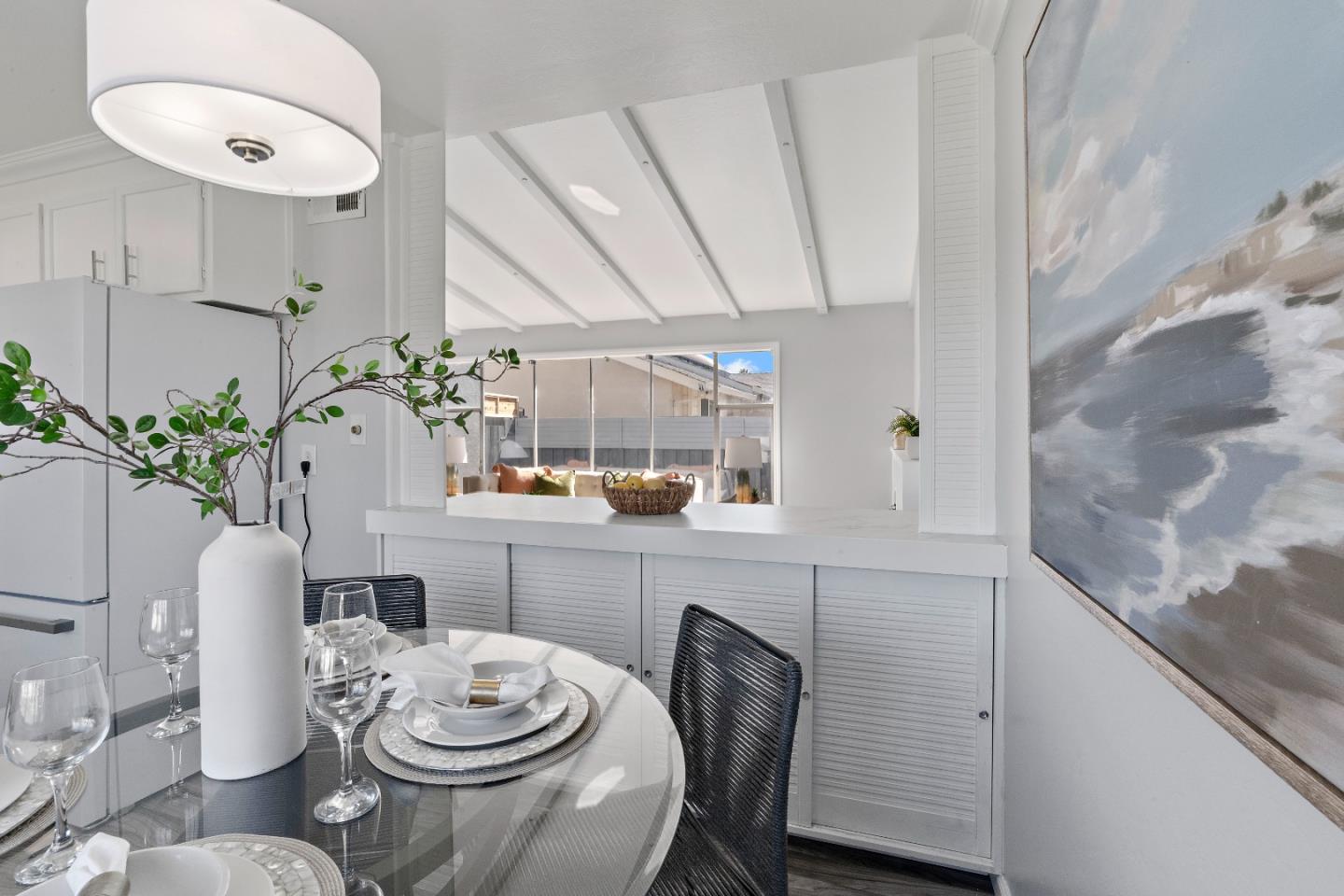 Detail Gallery Image 14 of 51 For 1960 Francis Ave, Santa Clara,  CA 95051 - 3 Beds | 2/1 Baths