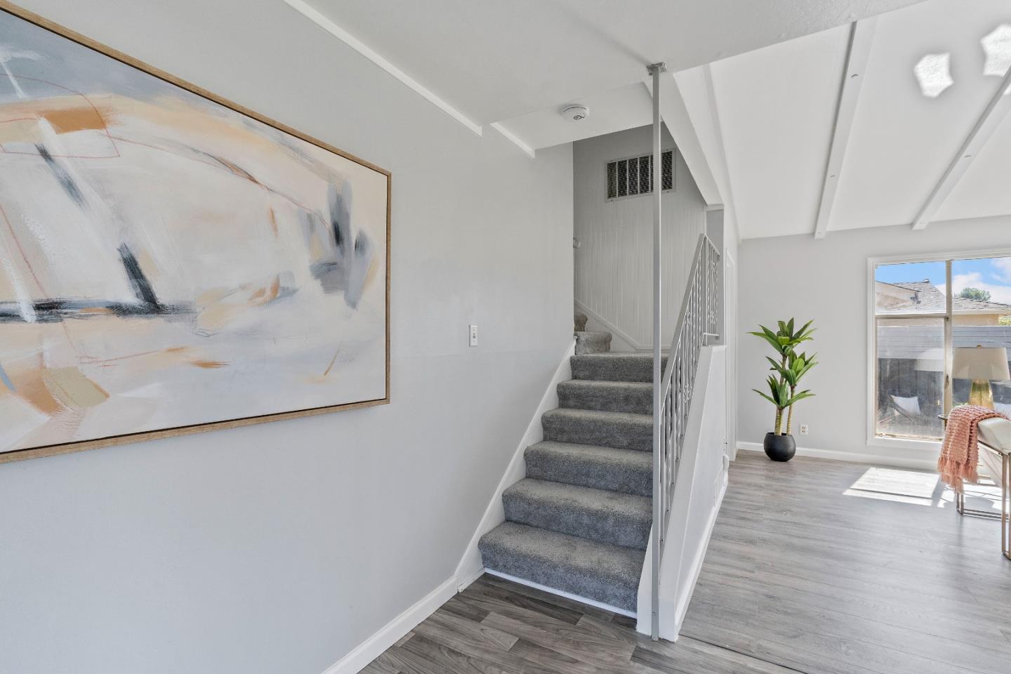 Detail Gallery Image 16 of 51 For 1960 Francis Ave, Santa Clara,  CA 95051 - 3 Beds | 2/1 Baths