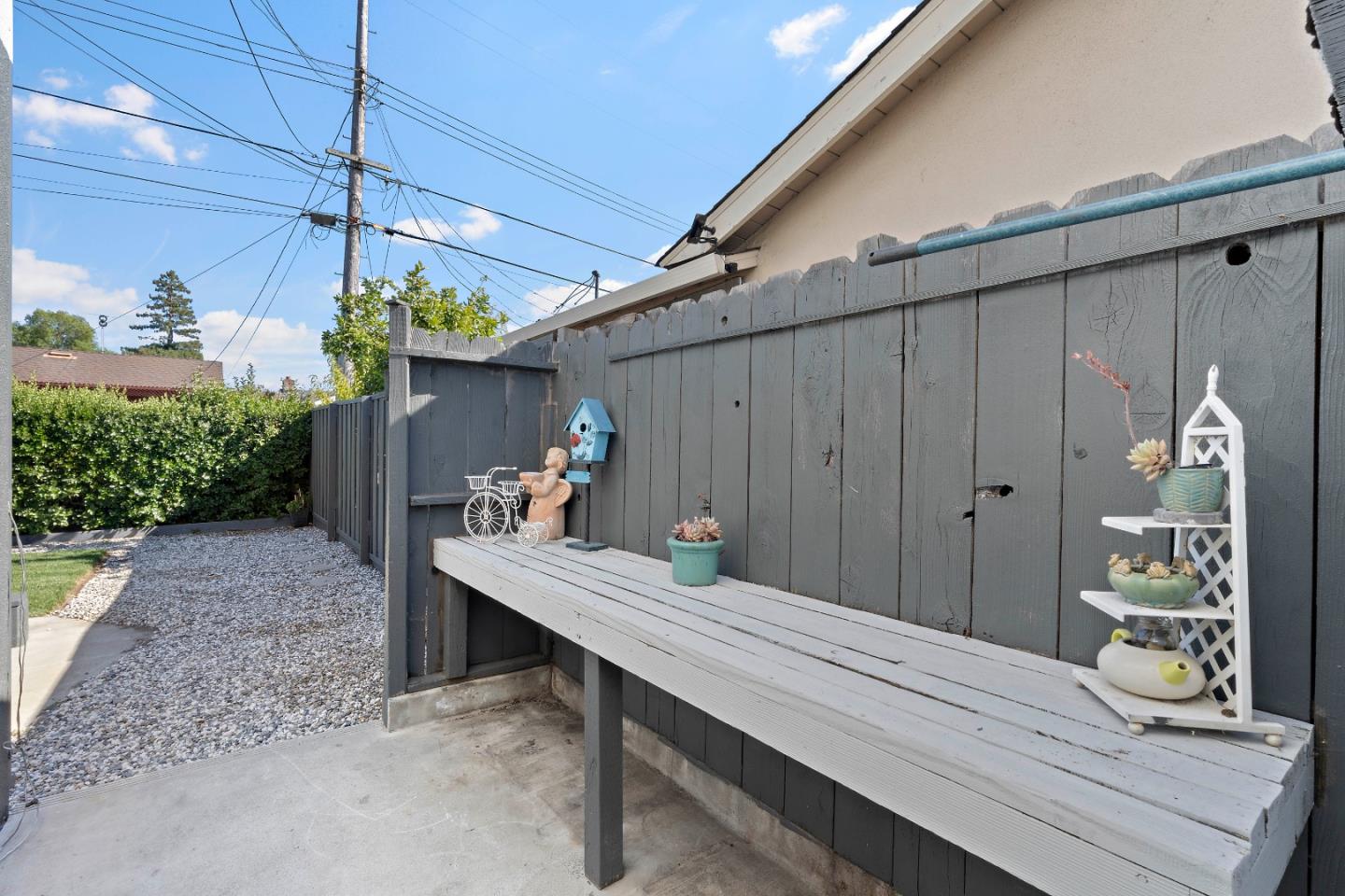 Detail Gallery Image 38 of 51 For 1960 Francis Ave, Santa Clara,  CA 95051 - 3 Beds | 2/1 Baths