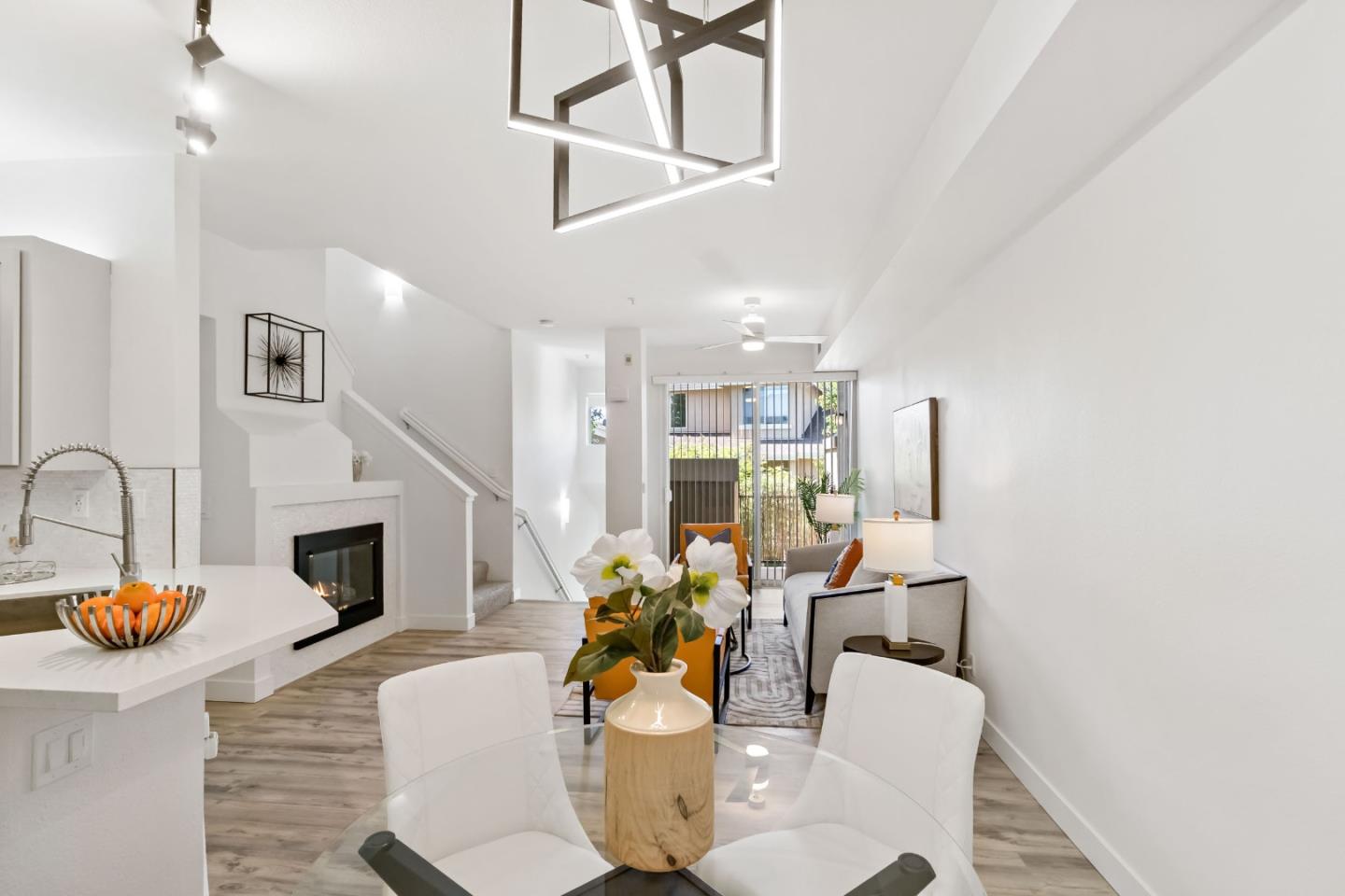 Detail Gallery Image 12 of 49 For 1031 Niguel Ln, San Jose,  CA 95138 - 1 Beds | 1/1 Baths