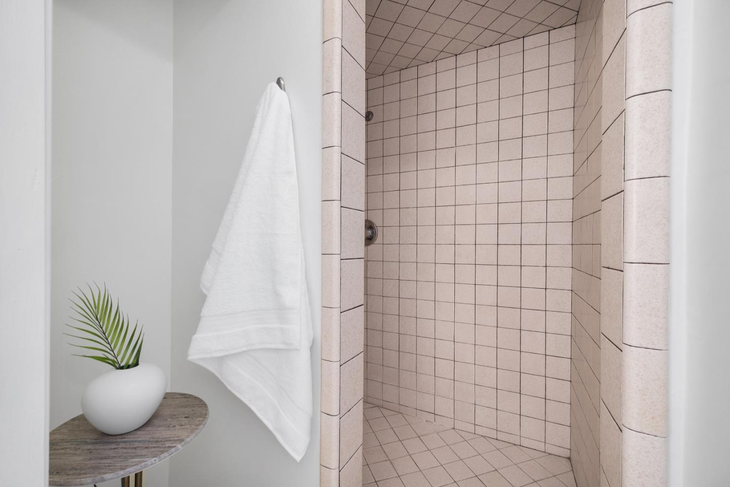 Detail Gallery Image 30 of 52 For 417 Seacliff Dr, Aptos,  CA 95003 - 2 Beds | 2 Baths