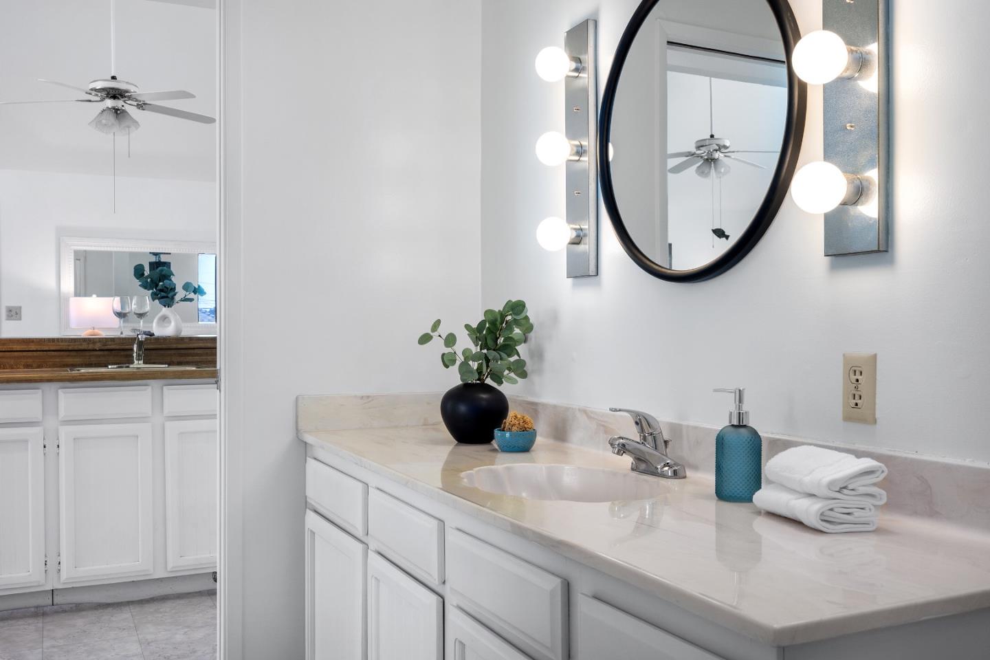 Detail Gallery Image 31 of 52 For 417 Seacliff Dr, Aptos,  CA 95003 - 2 Beds | 2 Baths