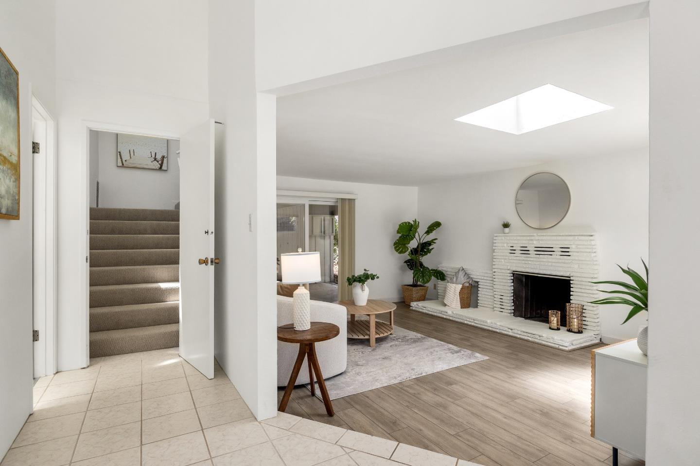 Detail Gallery Image 5 of 52 For 417 Seacliff Dr, Aptos,  CA 95003 - 2 Beds | 2 Baths