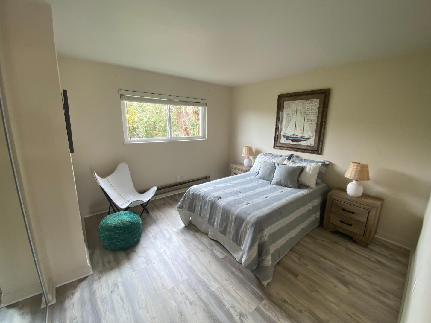 Detail Gallery Image 14 of 31 For 847 San Ramon Ave, Moss Beach,  CA 94038 - 4 Beds | 3 Baths