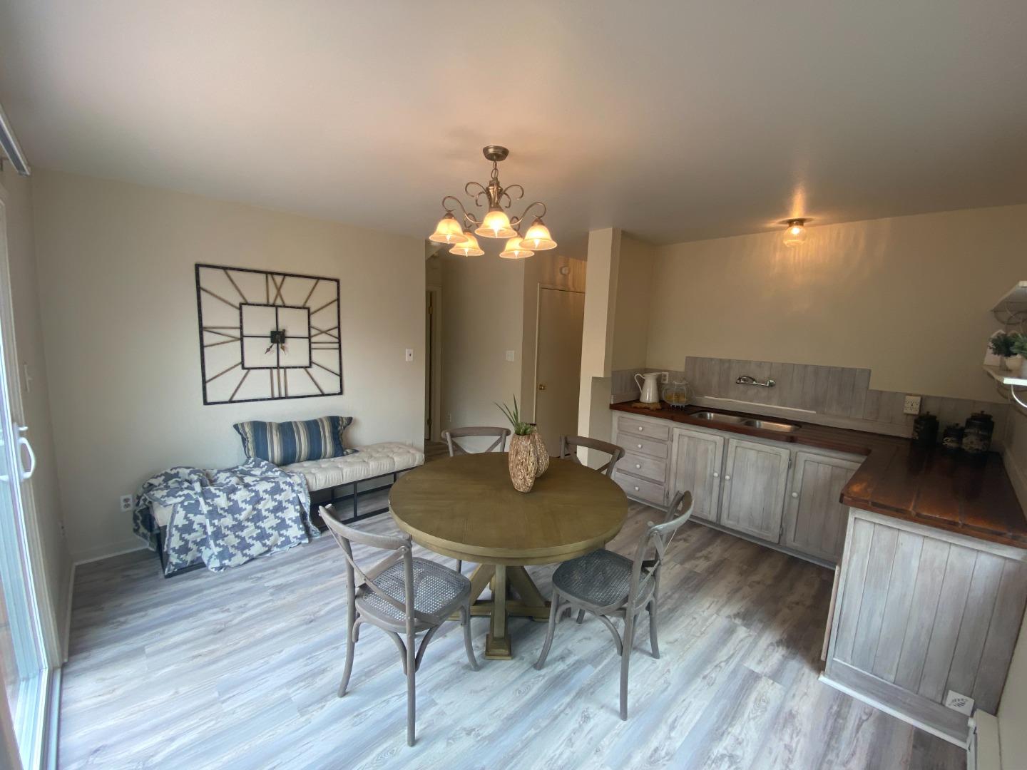 Detail Gallery Image 22 of 31 For 847 San Ramon Ave, Moss Beach,  CA 94038 - 4 Beds | 3 Baths