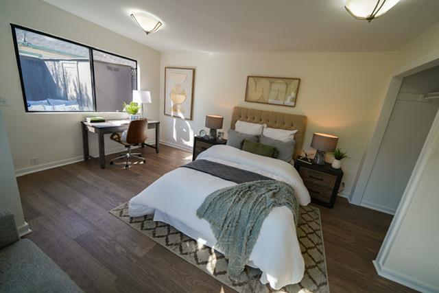 Detail Gallery Image 3 of 20 For 1308 Oxford St, Redwood City,  CA 94061 - 2 Beds | 2 Baths