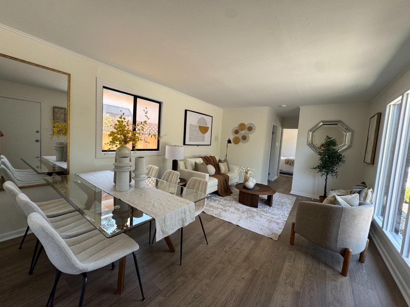 Detail Gallery Image 6 of 20 For 1308 Oxford St, Redwood City,  CA 94061 - 2 Beds | 2 Baths