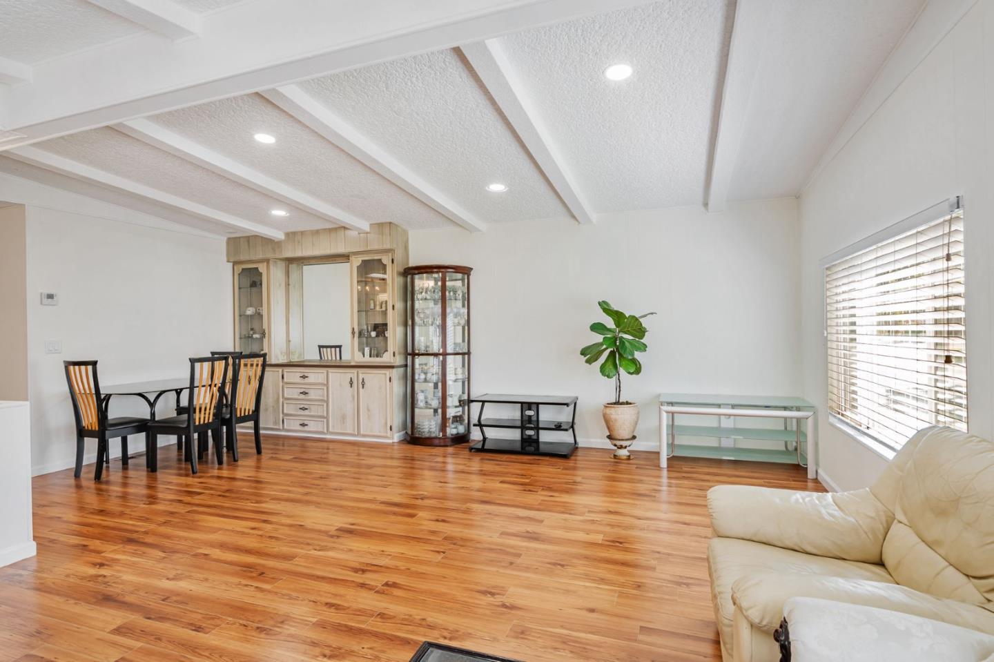 Detail Gallery Image 11 of 42 For 1111 Morse Ave #36,  Sunnyvale,  CA 94089 - 2 Beds | 2 Baths