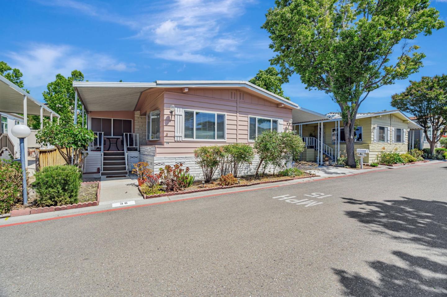 Detail Gallery Image 2 of 42 For 1111 Morse Ave #36,  Sunnyvale,  CA 94089 - 2 Beds | 2 Baths