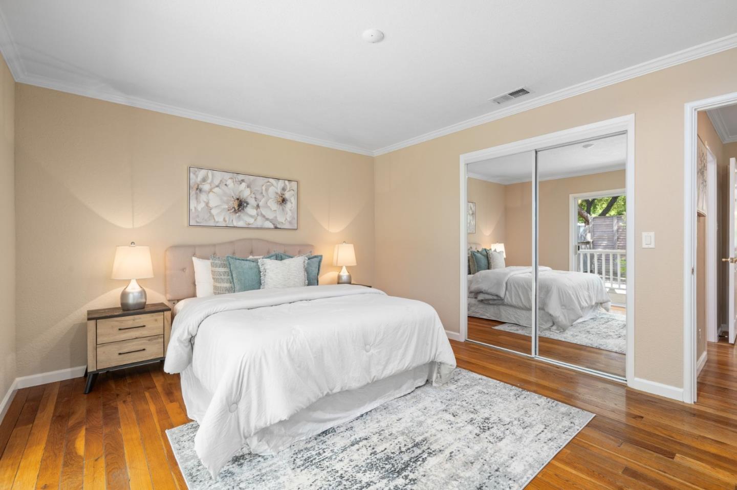 Detail Gallery Image 18 of 35 For 545 Fairmont Ave, Mountain View,  CA 94041 - 3 Beds | 2 Baths