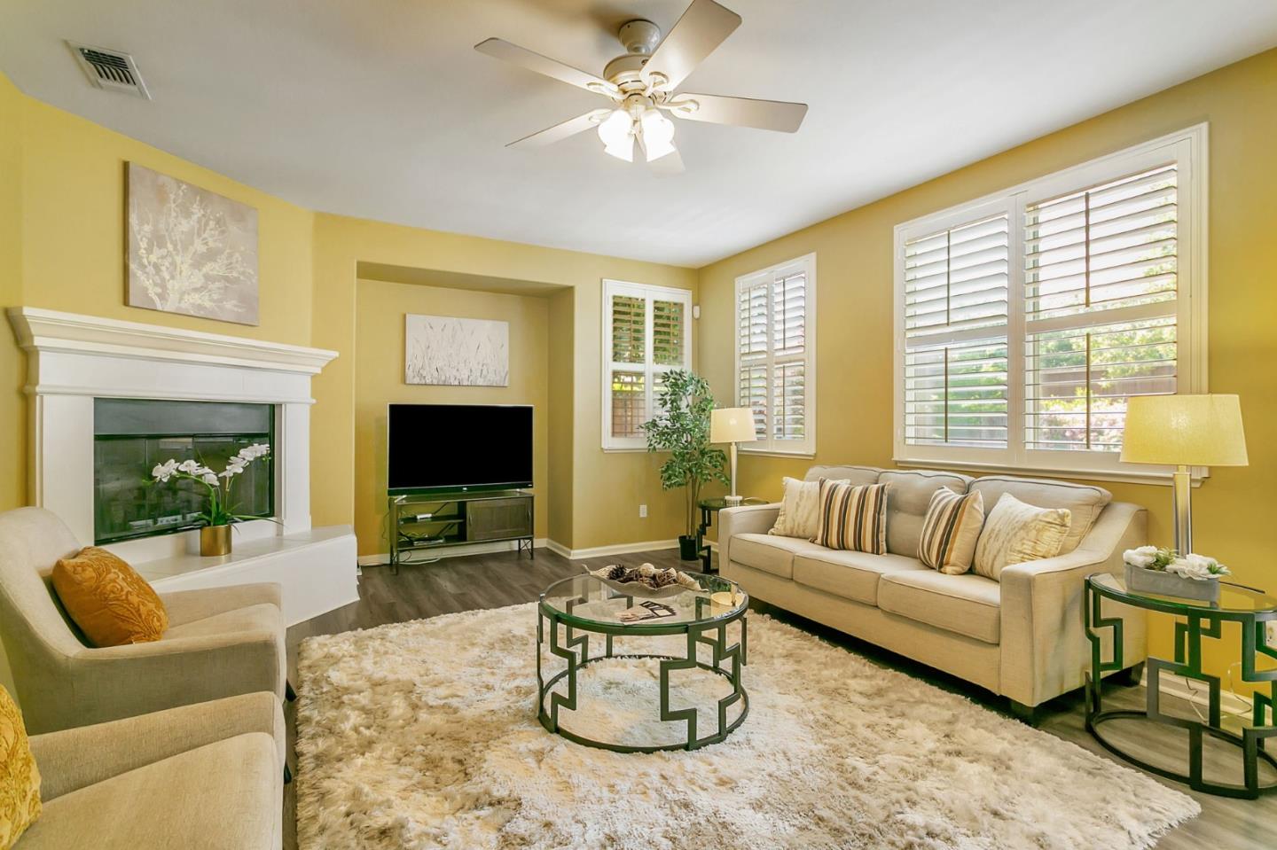 Detail Gallery Image 10 of 41 For 685 E Central Ave, Morgan Hill,  CA 95037 - 4 Beds | 2/1 Baths