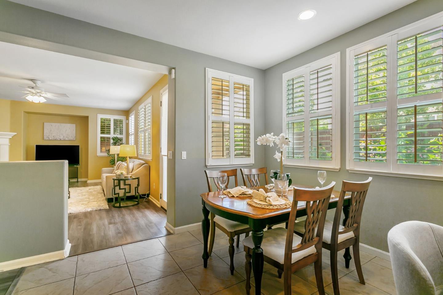 Detail Gallery Image 16 of 41 For 685 E Central Ave, Morgan Hill,  CA 95037 - 4 Beds | 2/1 Baths