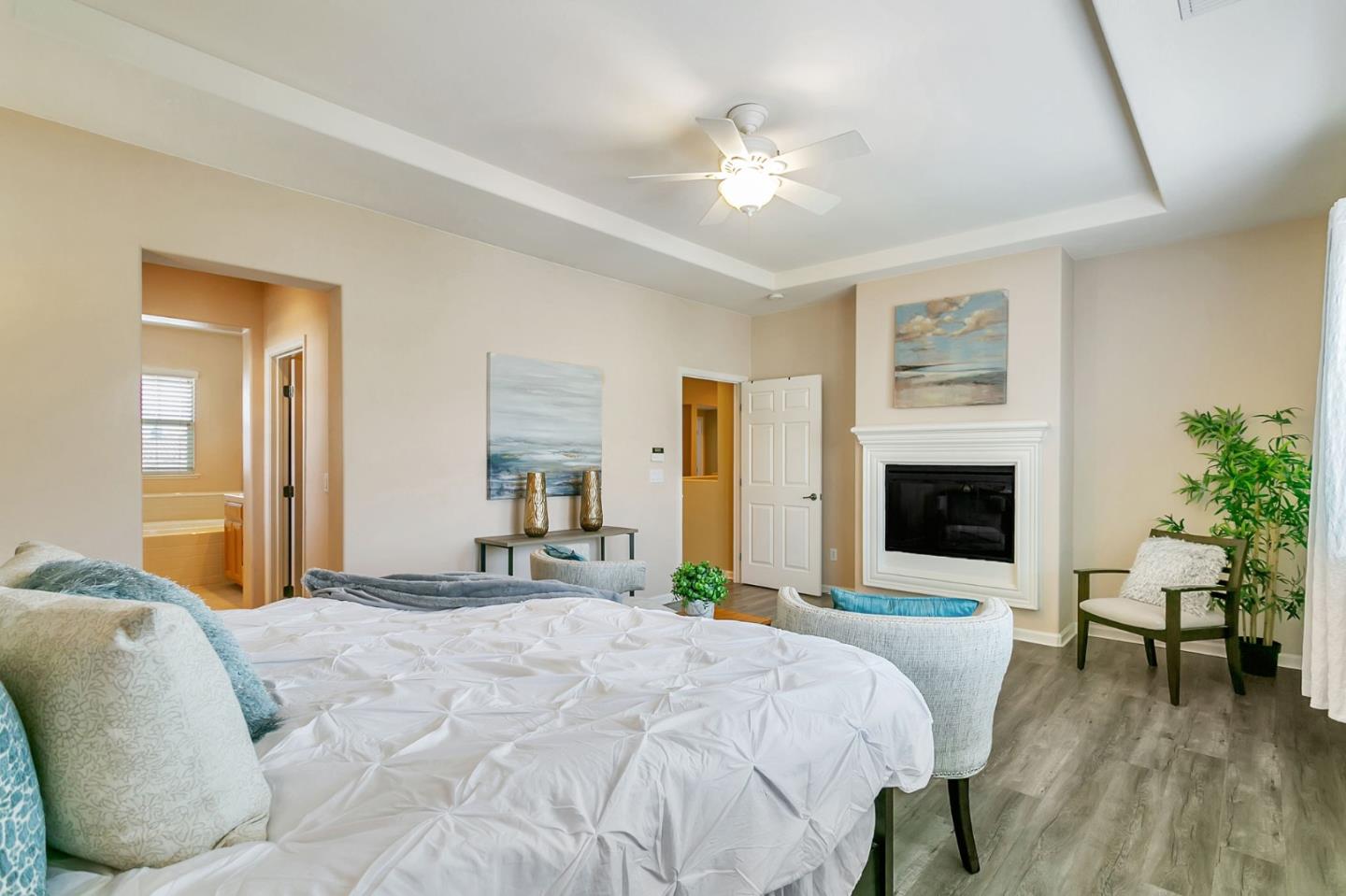 Detail Gallery Image 24 of 41 For 685 E Central Ave, Morgan Hill,  CA 95037 - 4 Beds | 2/1 Baths