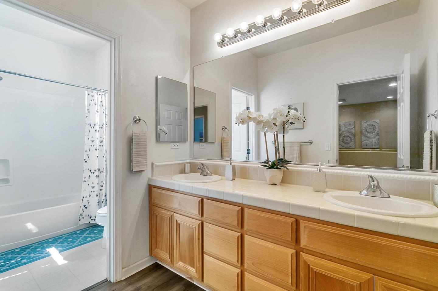Detail Gallery Image 35 of 41 For 685 E Central Ave, Morgan Hill,  CA 95037 - 4 Beds | 2/1 Baths